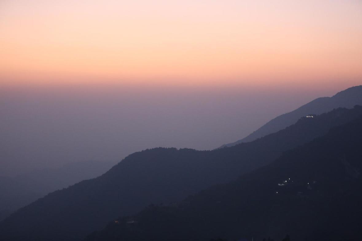 Shining Hills Hotel Mussoorie Exterior photo