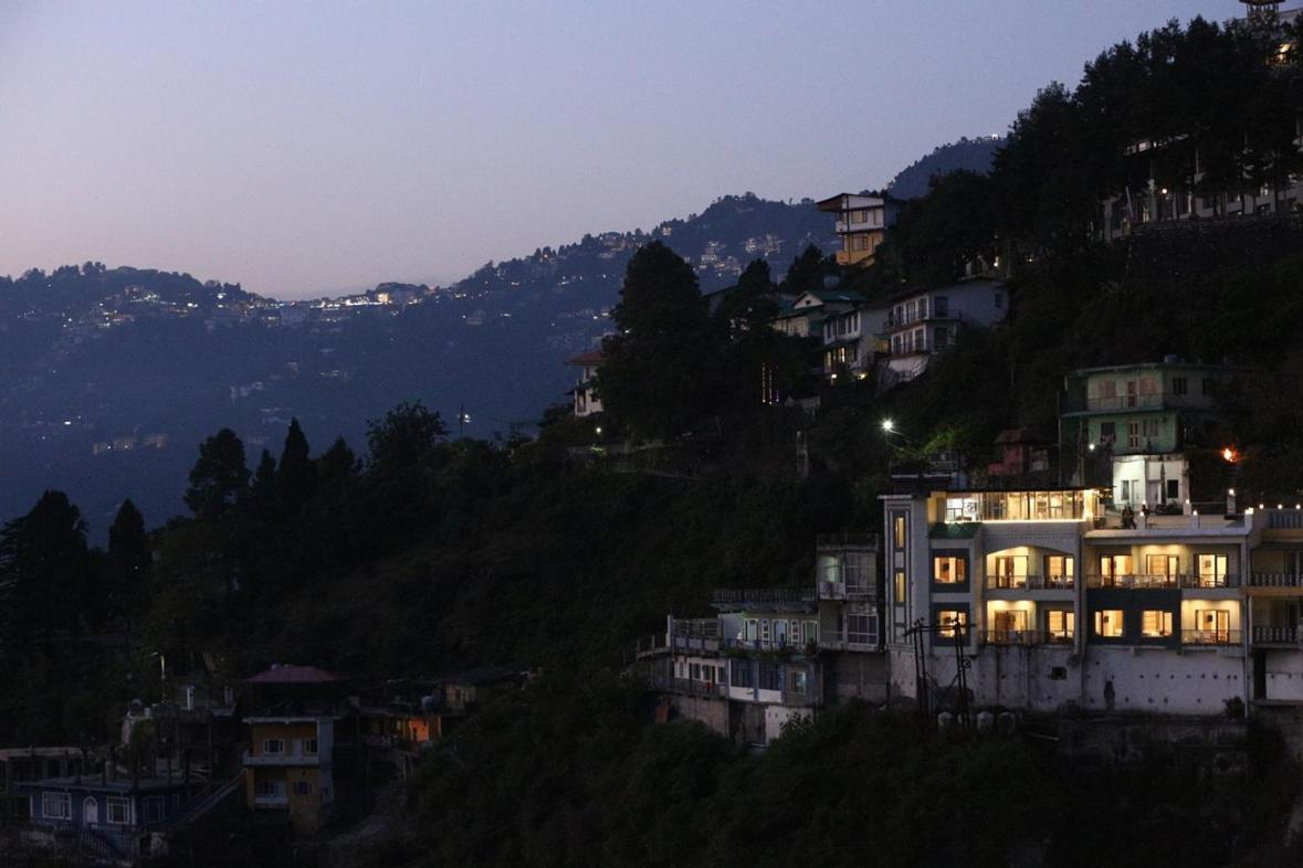 Shining Hills Hotel Mussoorie Exterior photo